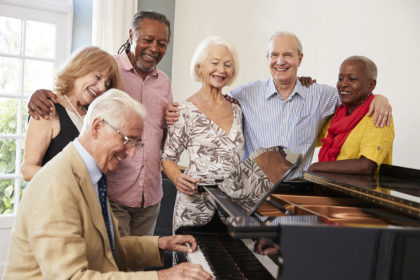 Como o enriquecimento musical pode mudar a vida dos idosos